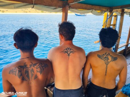 Scuba Junkie dive crew