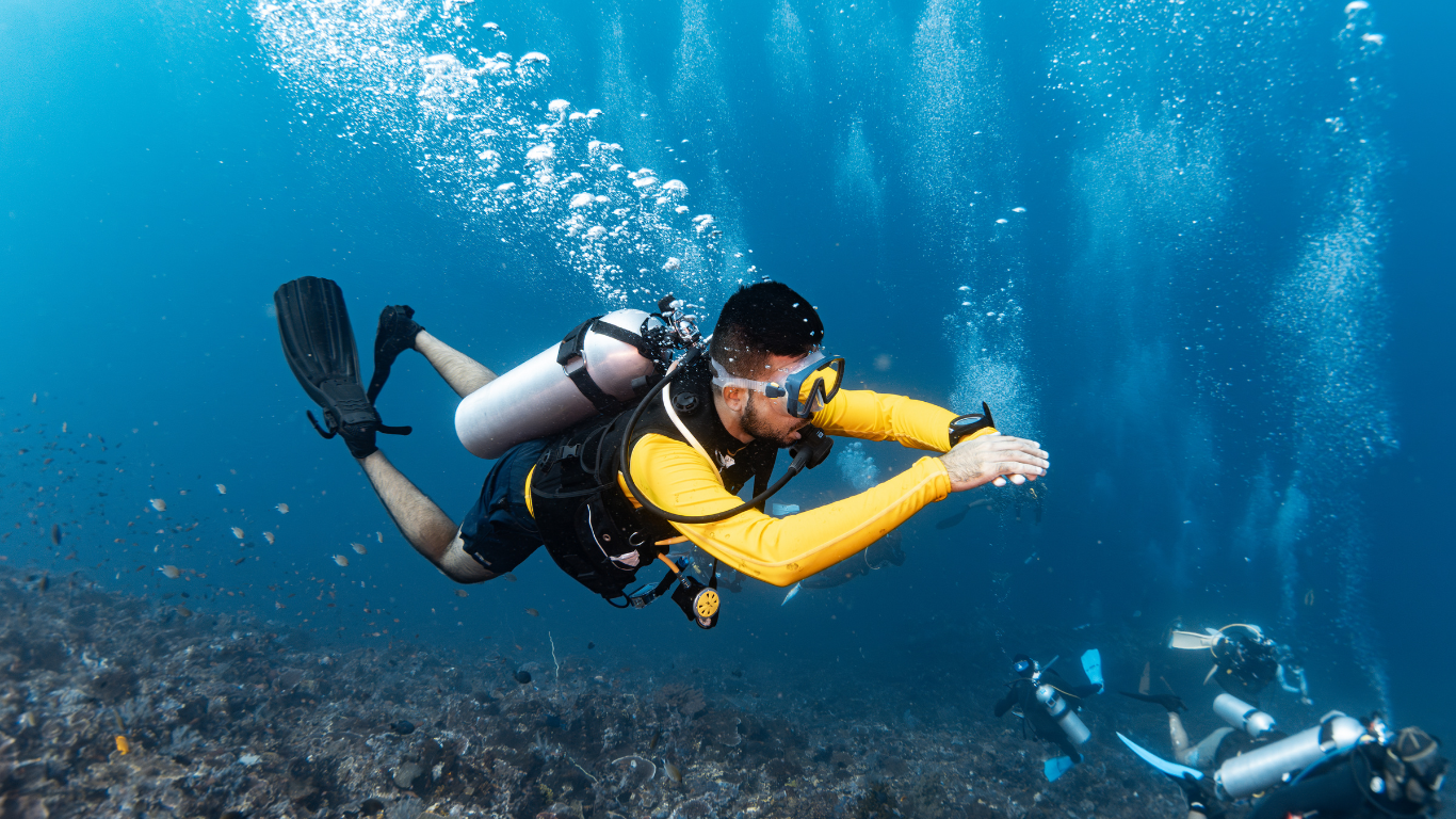 Dive Course on a Liveaboard